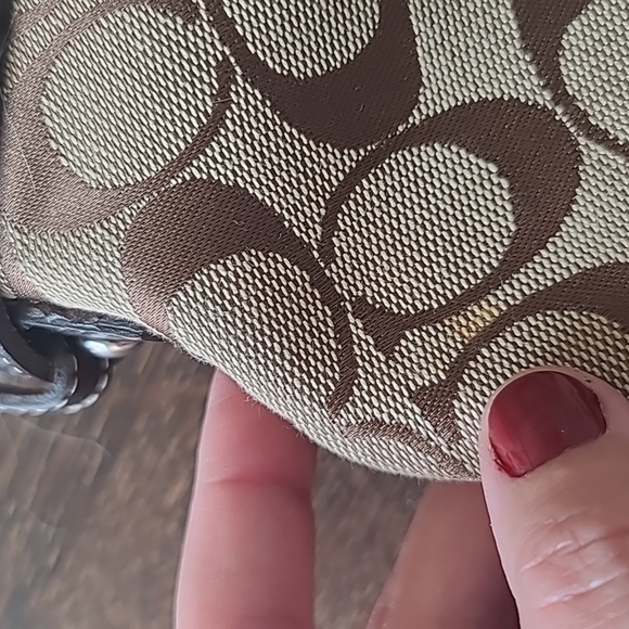 Coach Woman's Fur Shoulder Bag - Picture 12 of 12